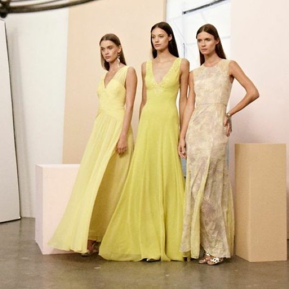 BCBGMAXAZRIA Marlyn Round-Neck Lace Gown. - Picture 1 of 11